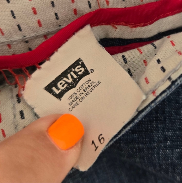 Levi's Dark Blue Jean Shorts Size 16 - Picture 3 of 4